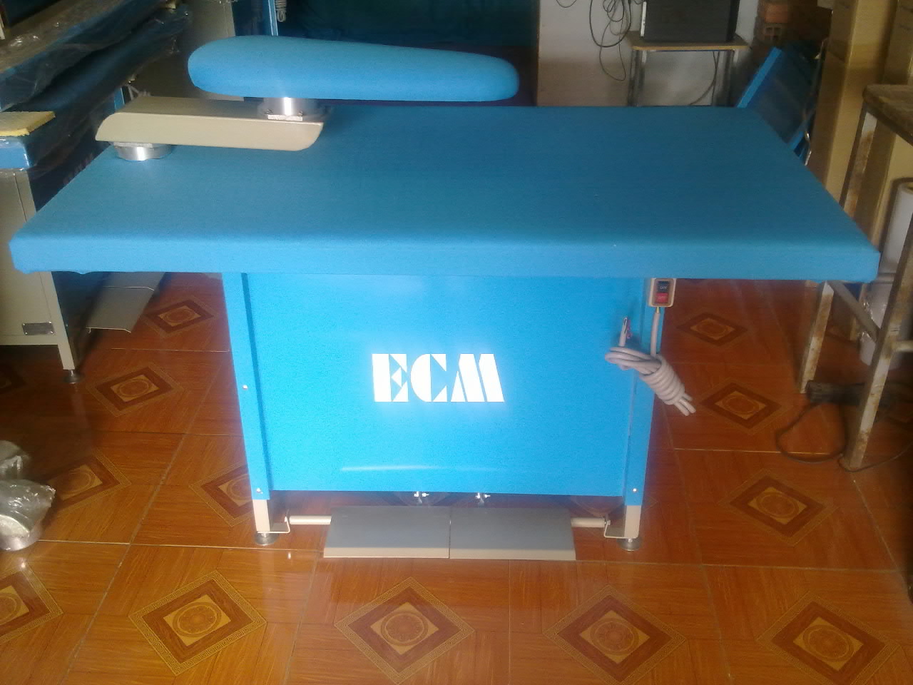 nồi hơi điện mini sử dụng cho 2 bàn hút